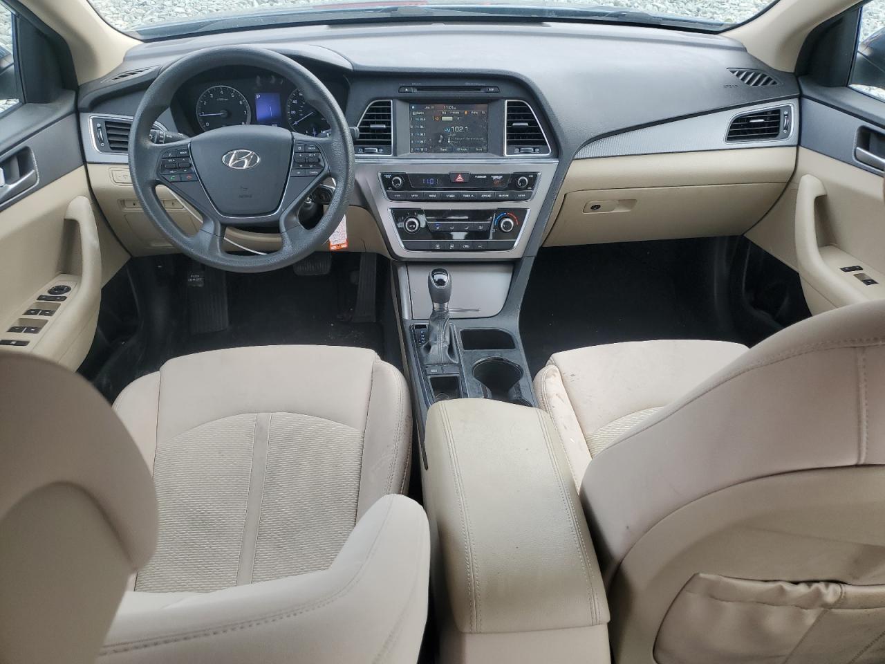 2016 Hyundai Sonata - Image 8