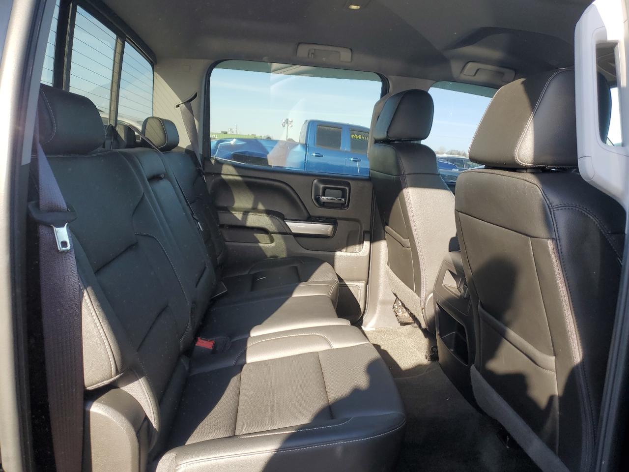 2017 Chevrolet Silverado - Image 10