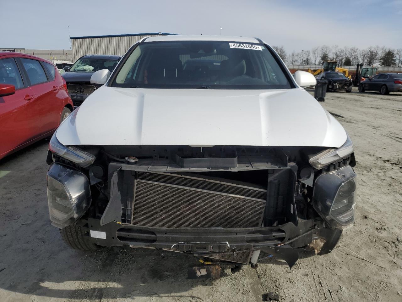 2019 Hyundai Santa Fe - Image 5