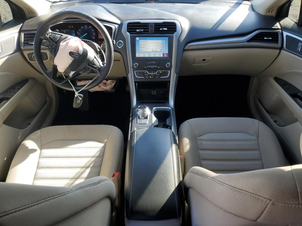 2019 Ford Fusion - Image 8