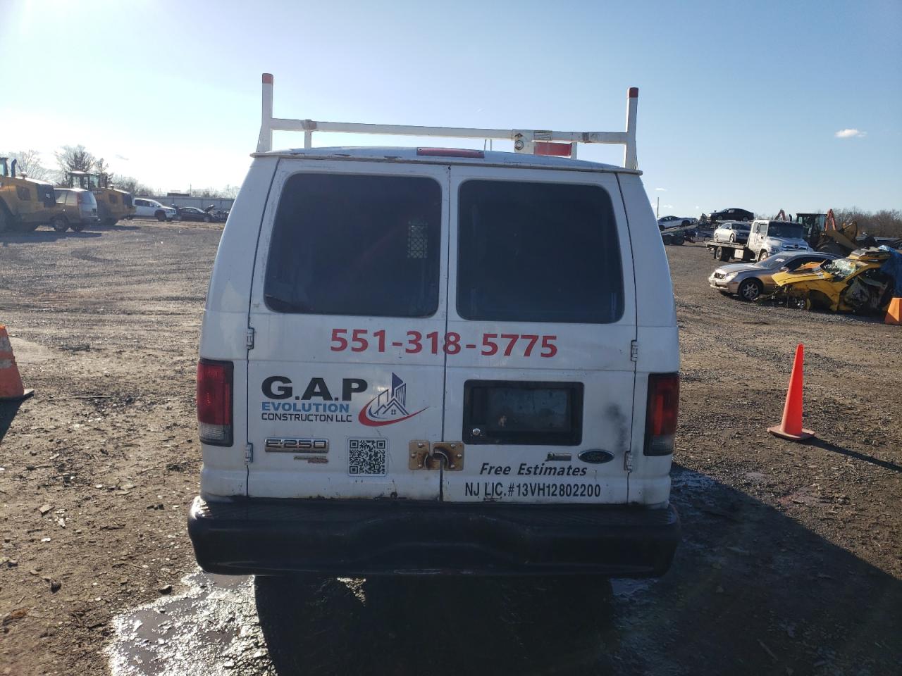 2014 Ford Econoline - Image 6