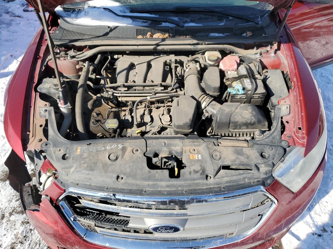 2013 Ford Taurus - Image 13