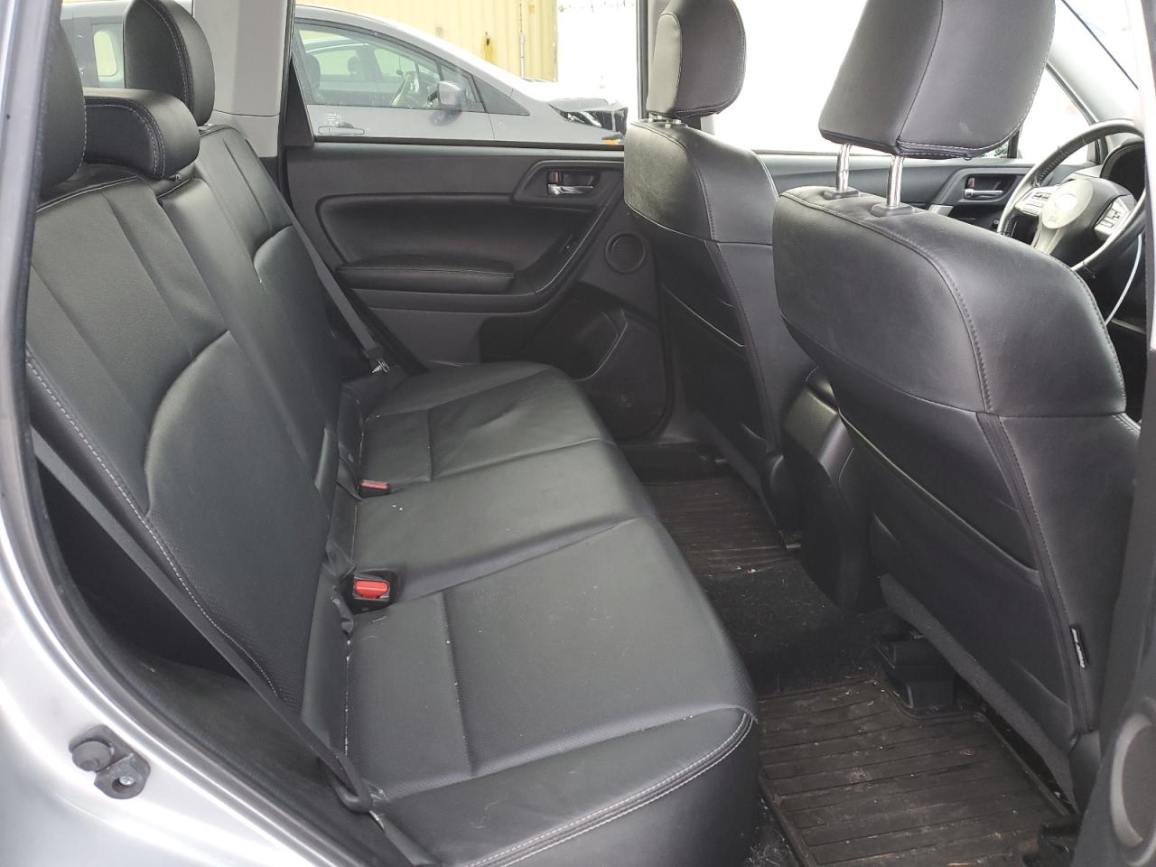 2014 Subaru Forester - Image 11