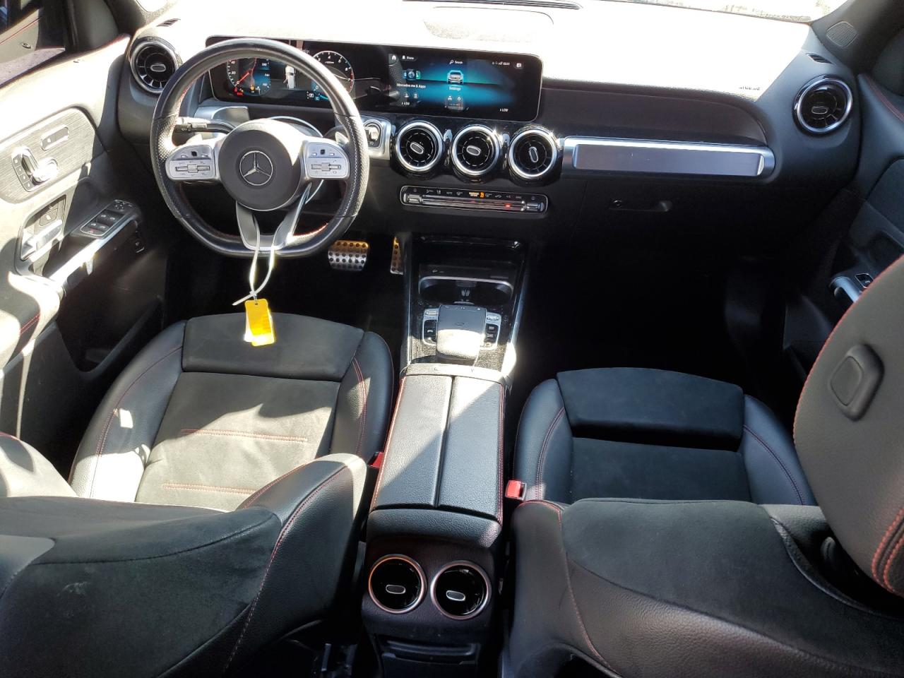 2020 Mercedes-Benz GLB - Image 8