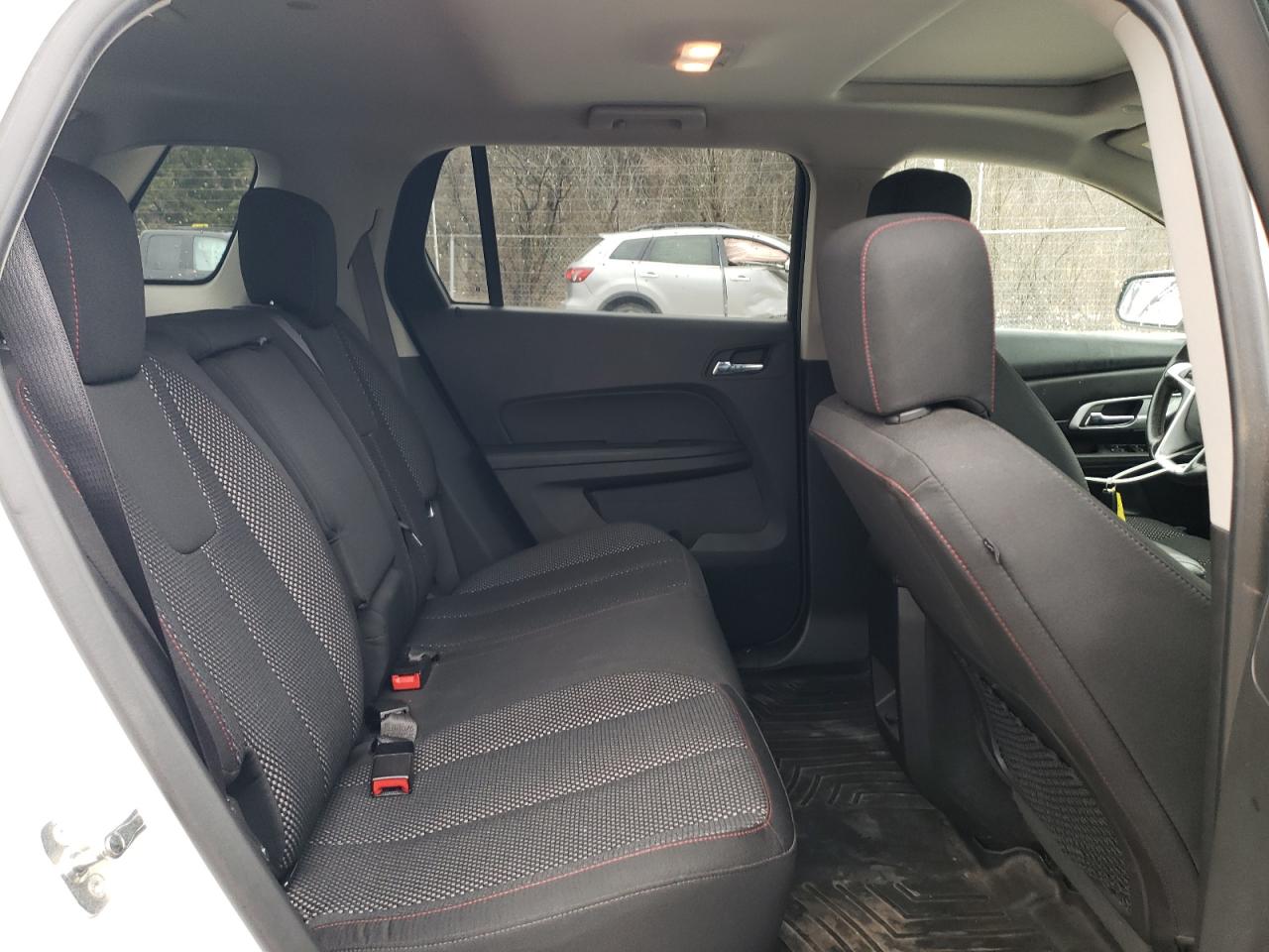 2016 GMC Terrain - Image 11