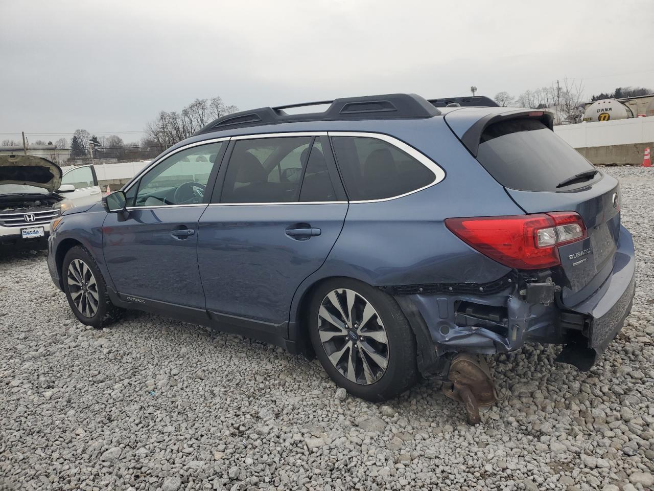 2015 Subaru Outback - Image 2