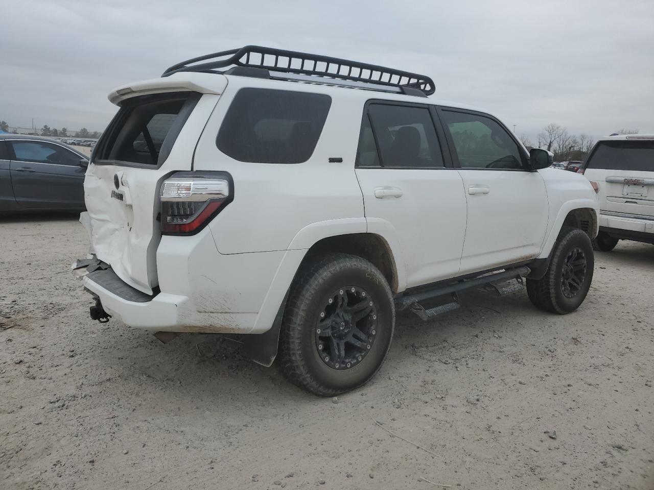 2019 Toyota 4Runner - Image 3