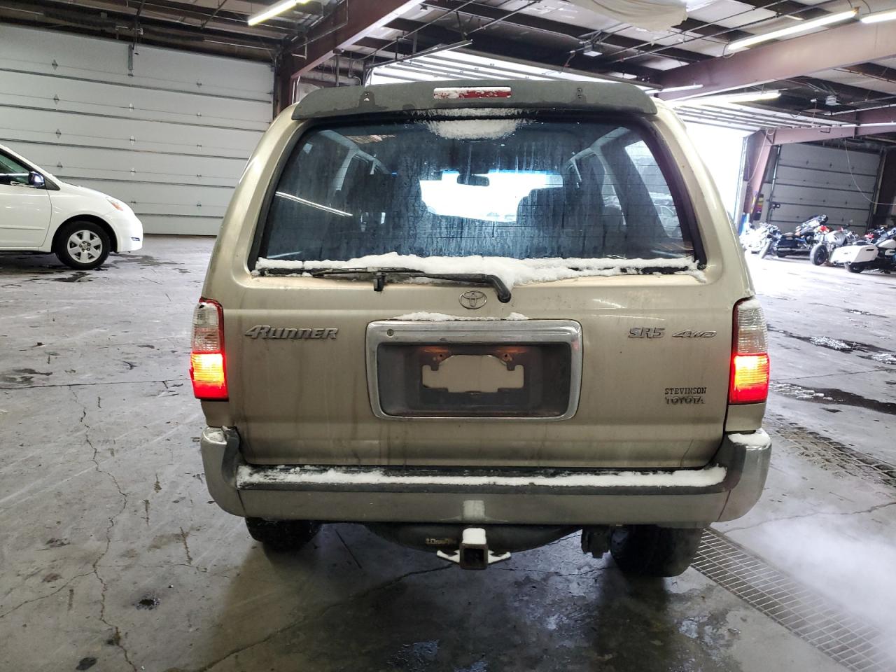2002 Toyota 4Runner - Image 6
