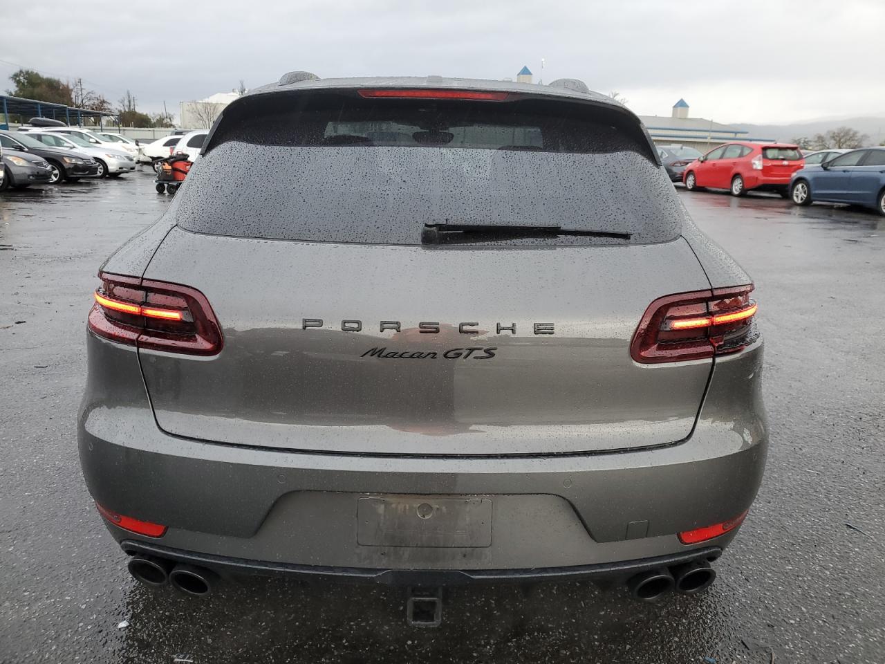 2018 Porsche Macan - Image 6