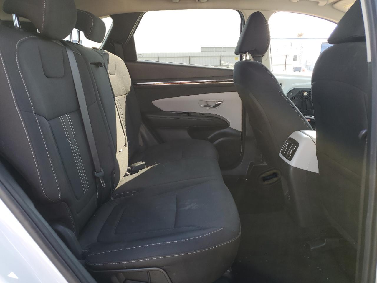 2022 Hyundai Tucson - Image 10