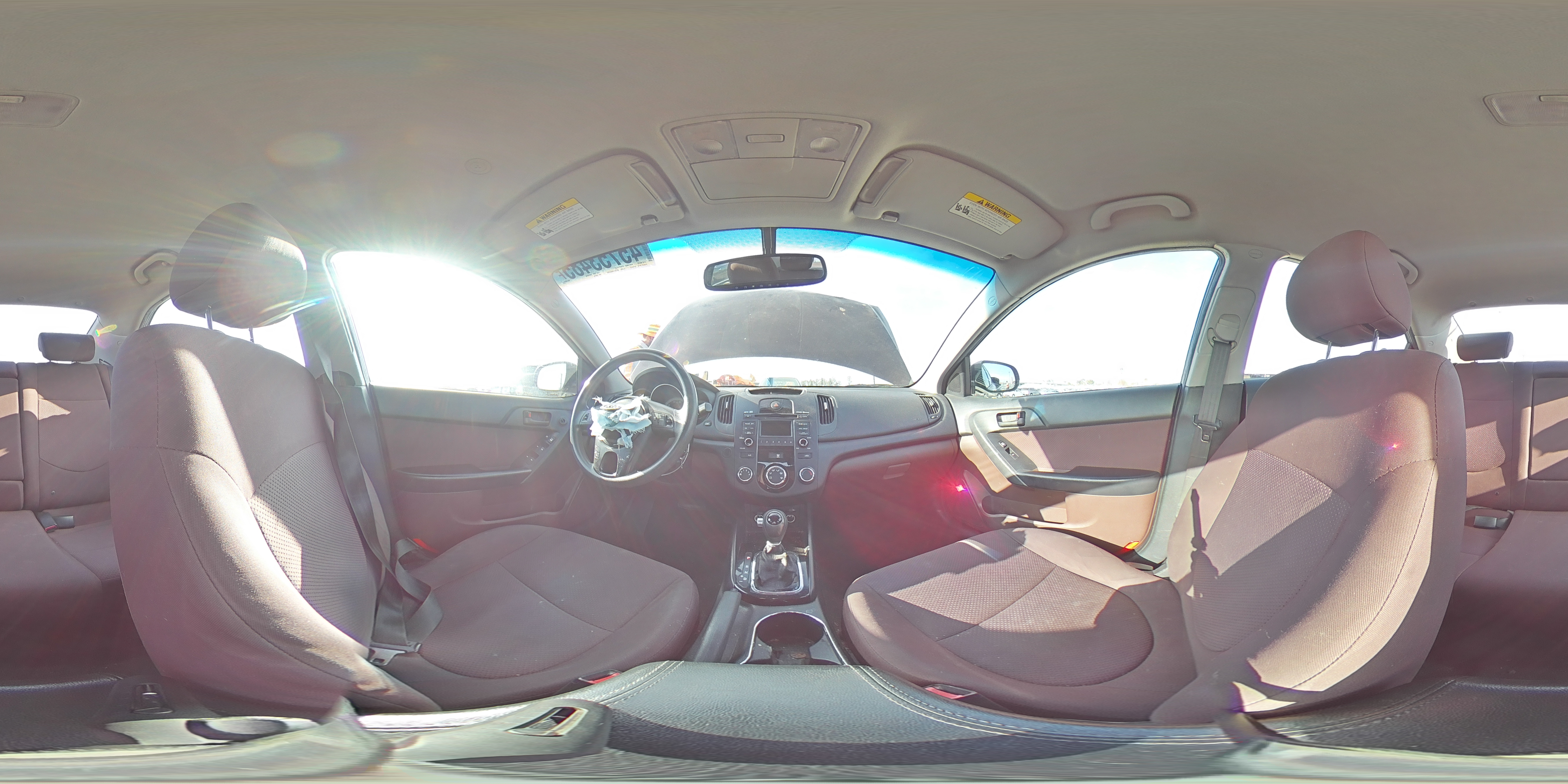 2011 Kia Forte - Image 12