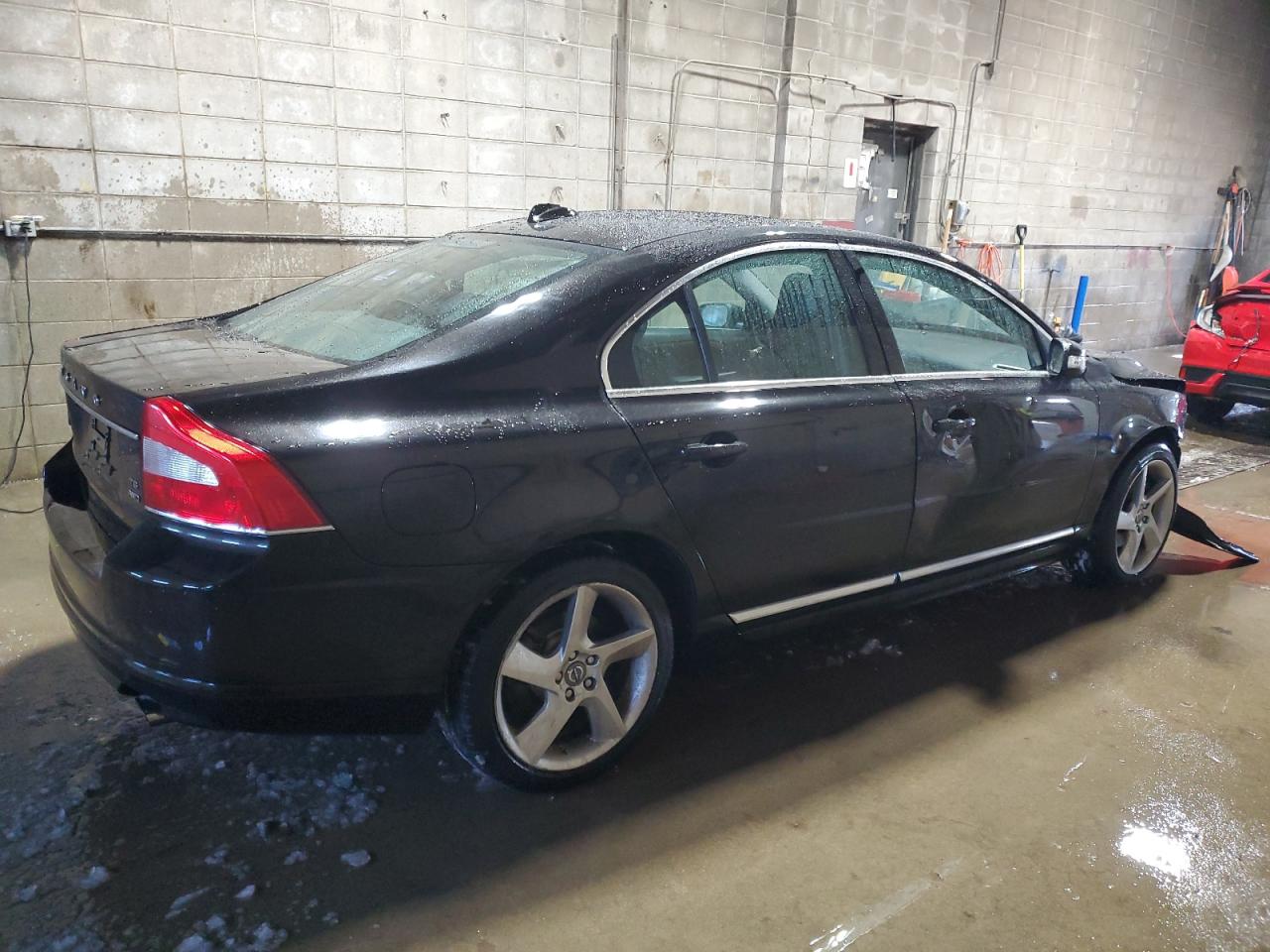 2010 Volvo S80 - Image 3