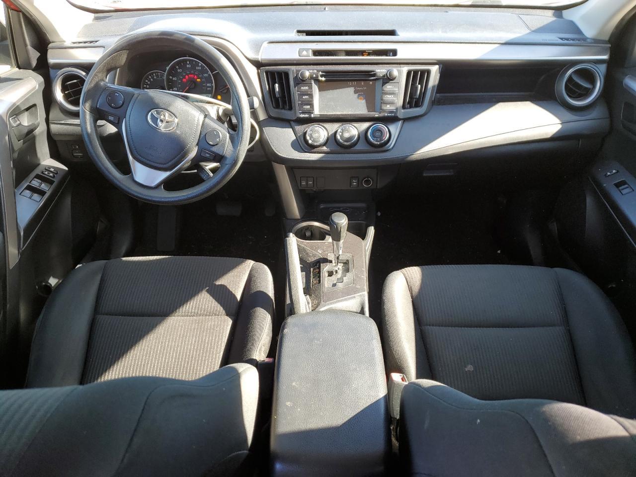 2016 Toyota RAV 4 - Image 8