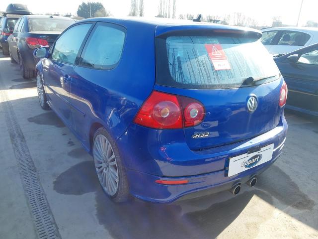 2006 VOLKSWAGEN GOLF R32 S