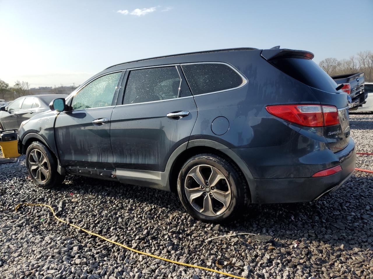 2015 Hyundai Santa Fe - Image 2