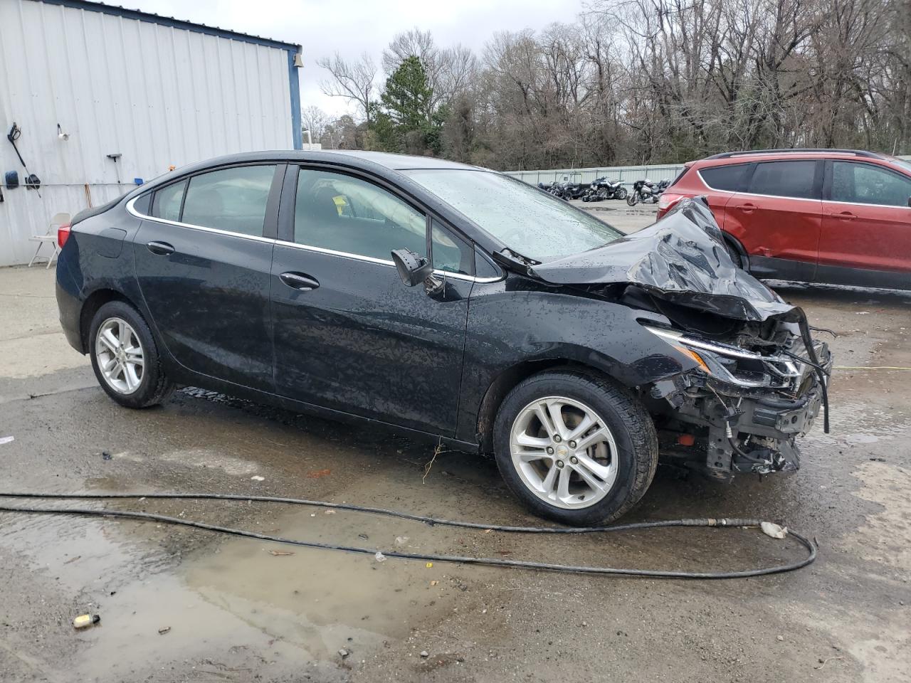 2018 Chevrolet Cruze - Image 4