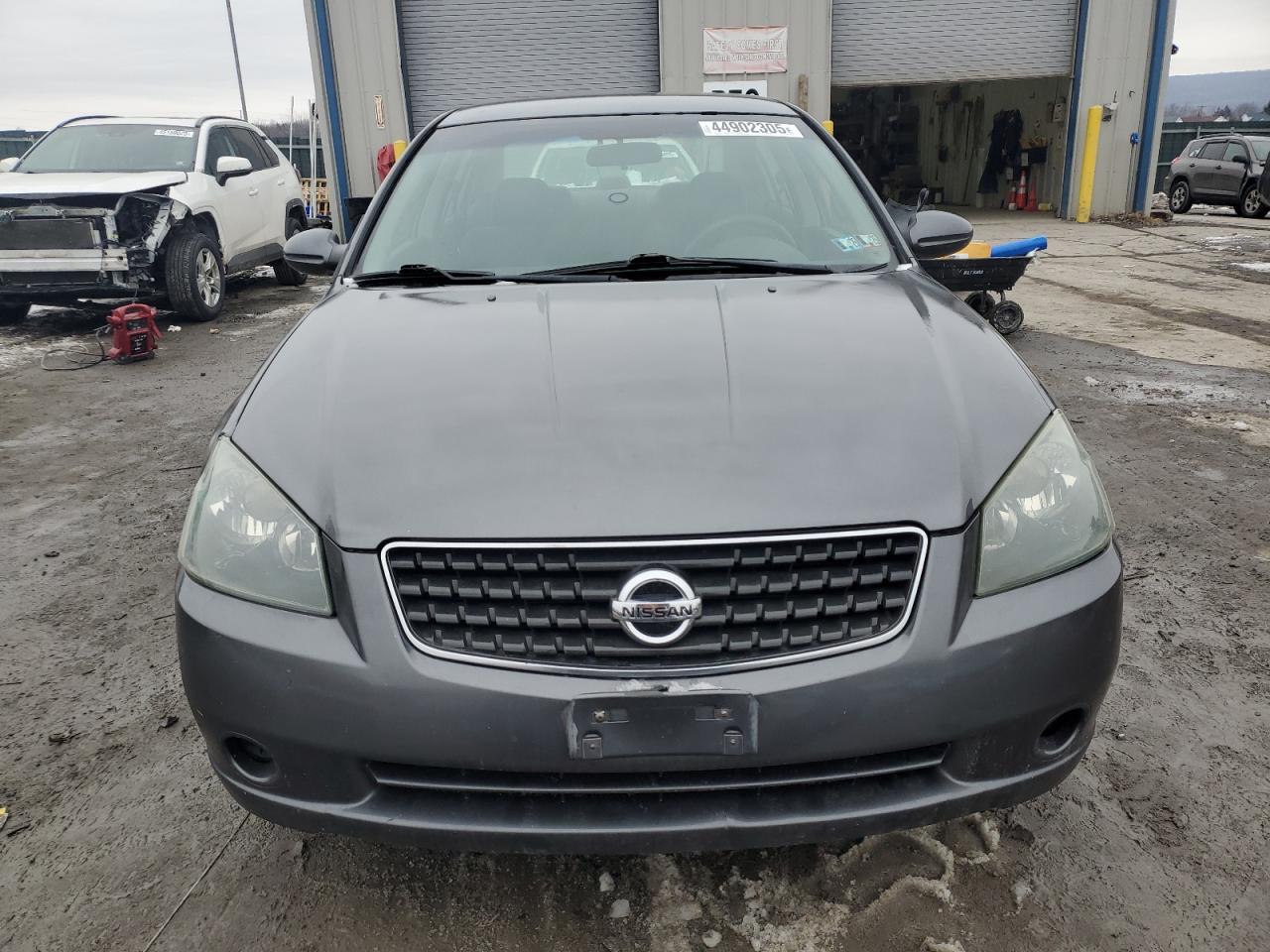 2005 Nissan Altima - Image 5