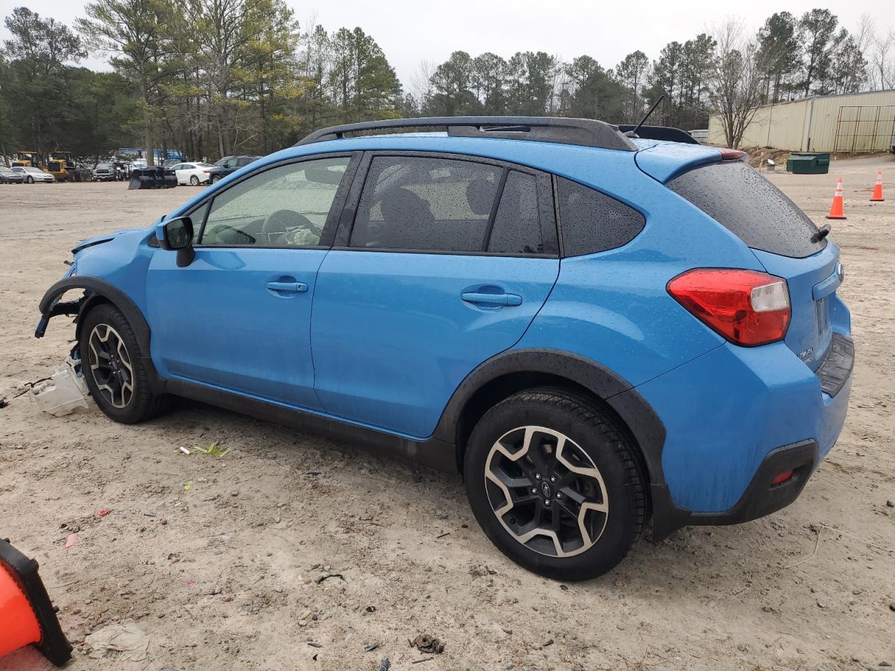 2017 Subaru XV - Image 2