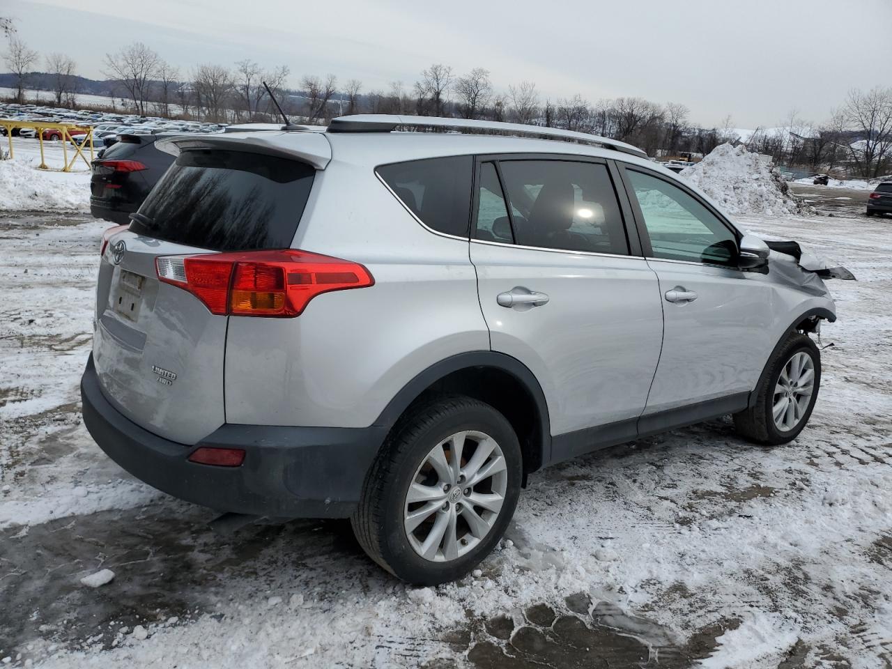 2013 Toyota RAV 4 - Image 3