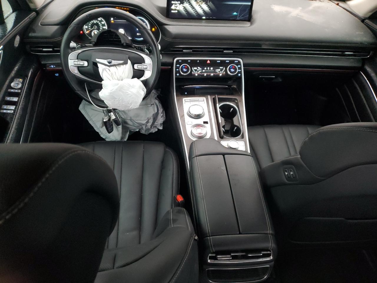 2024 Genesis GV80 - Image 8