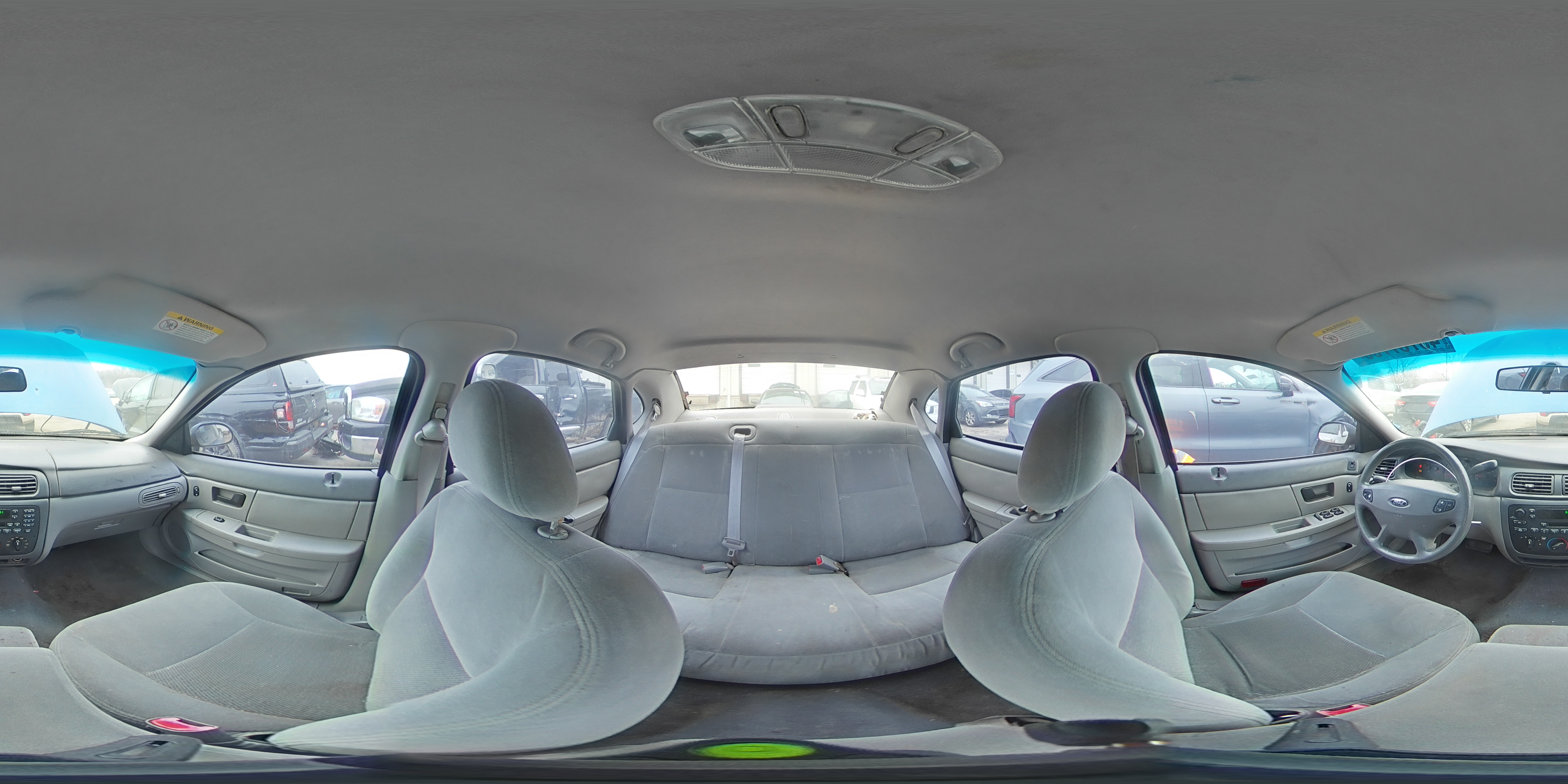 2003 Ford Taurus - Image 12