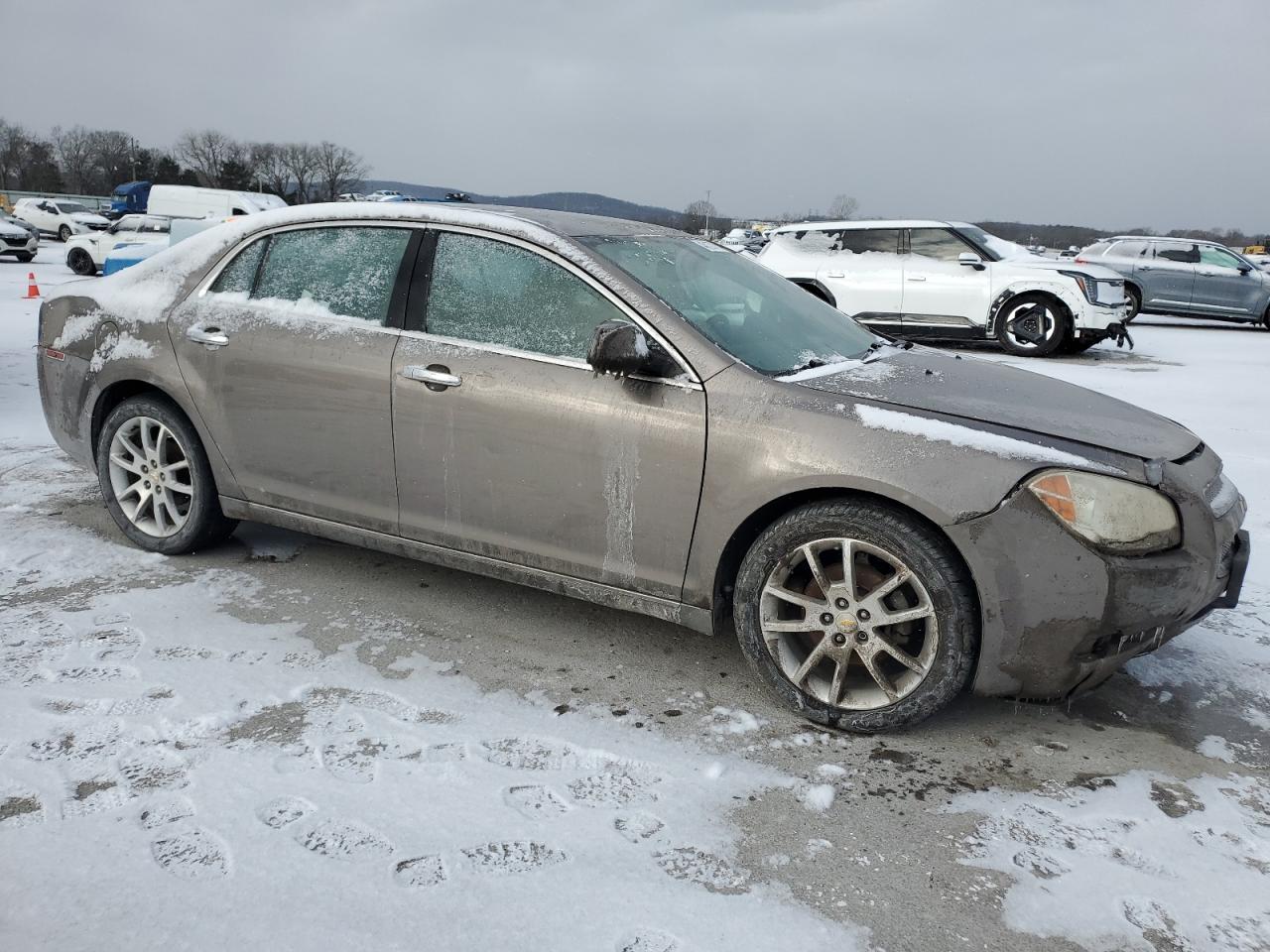 2010 Chevrolet Malibu - Image 4