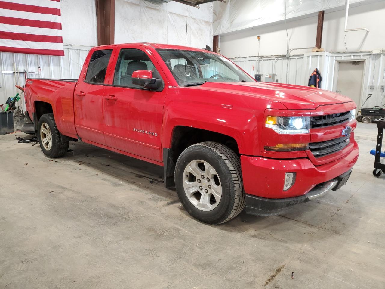 2017 Chevrolet Silverado - Image 4