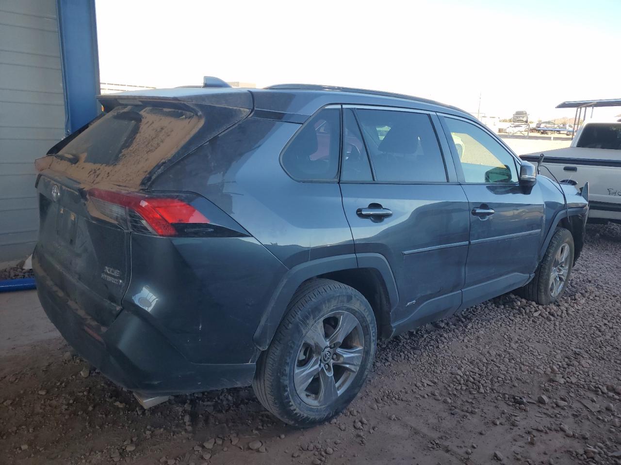 2022 Toyota RAV 4 - Image 3