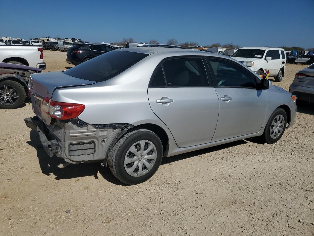 2011 Toyota Corolla - Image 3