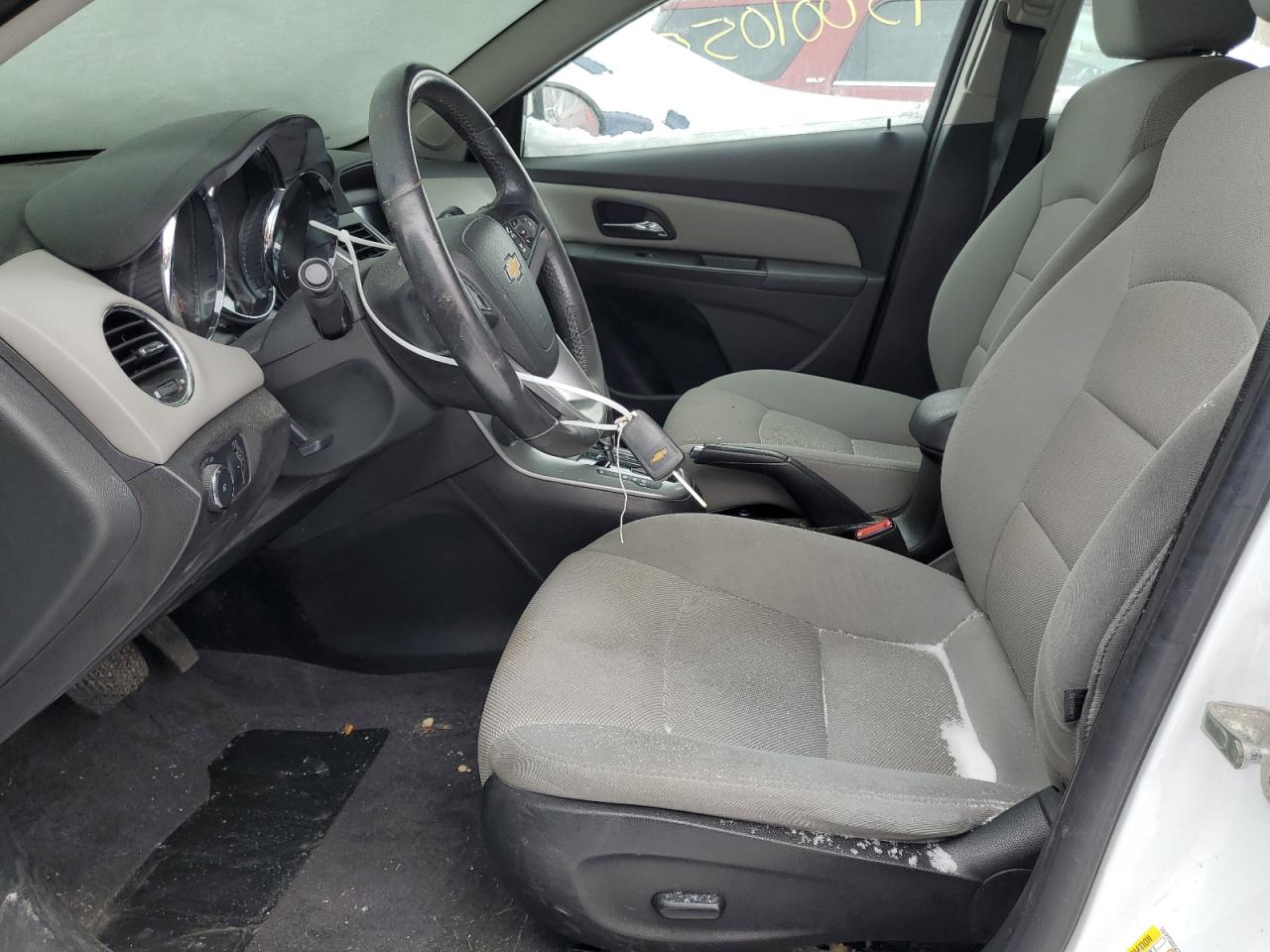 2012 Chevrolet Cruze - Image 7