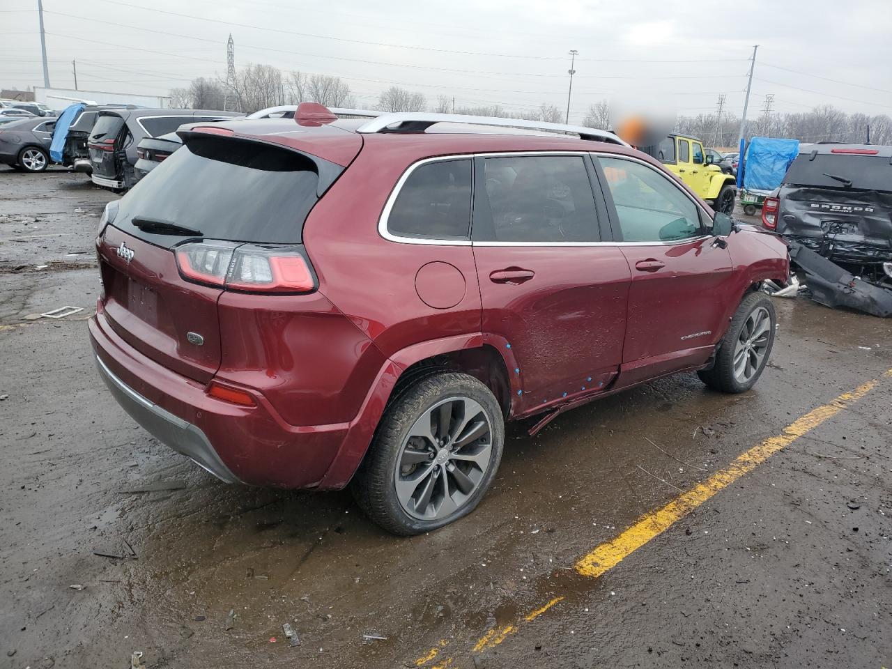 2019 Jeep Cherokee - Image 3