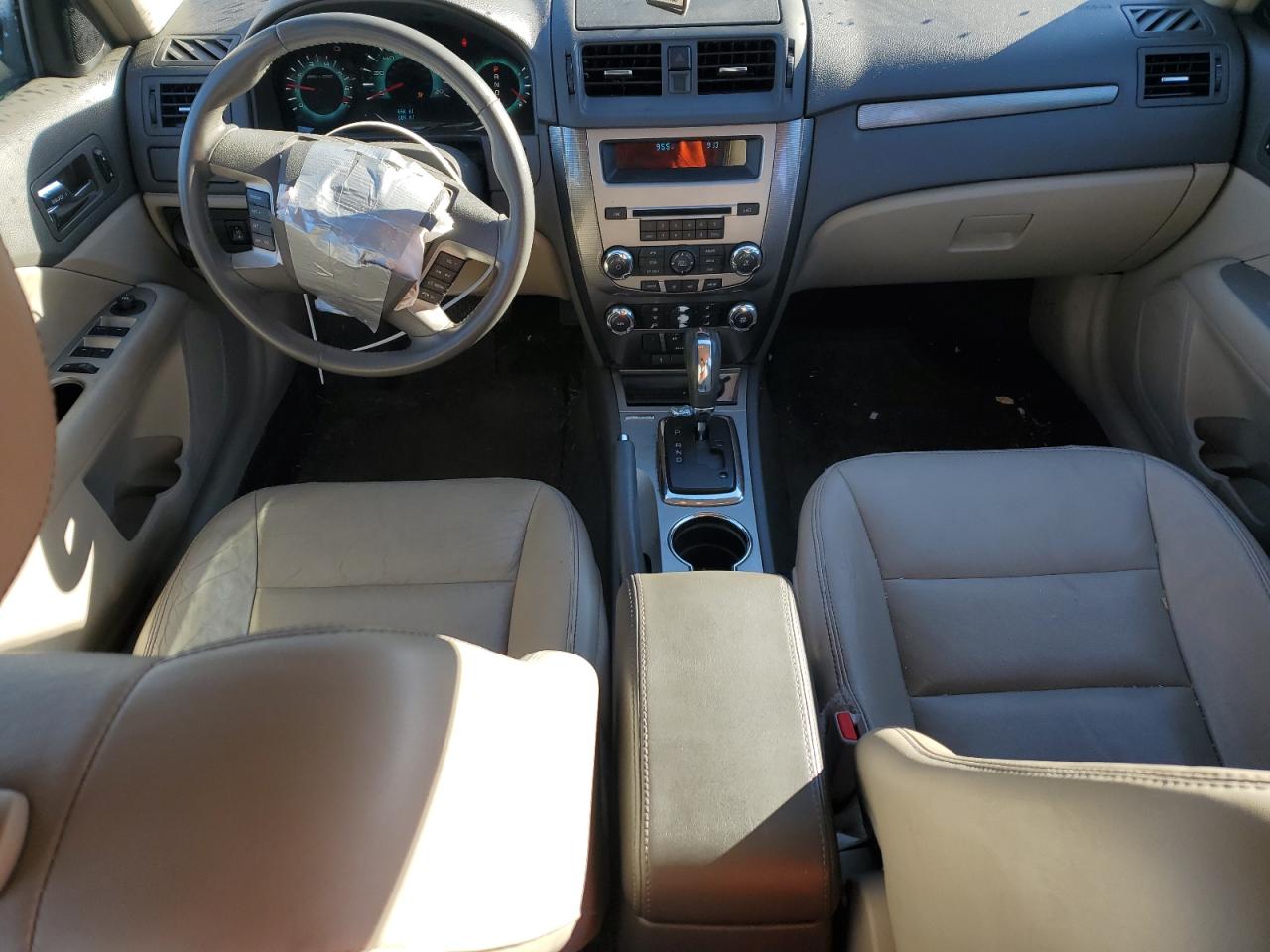 2010 Ford Fusion - Image 8