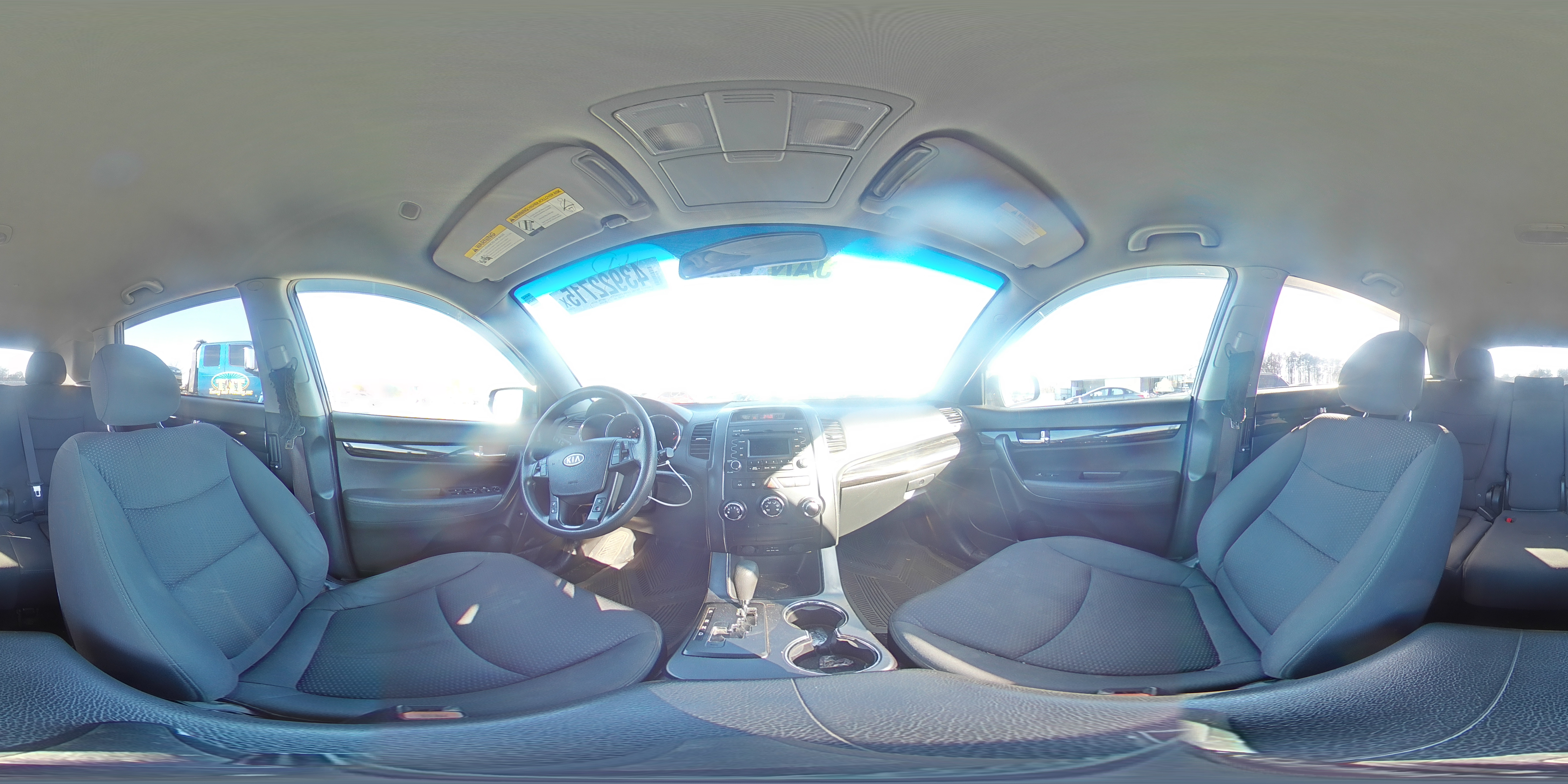 2011 Kia Sorento - Image 14