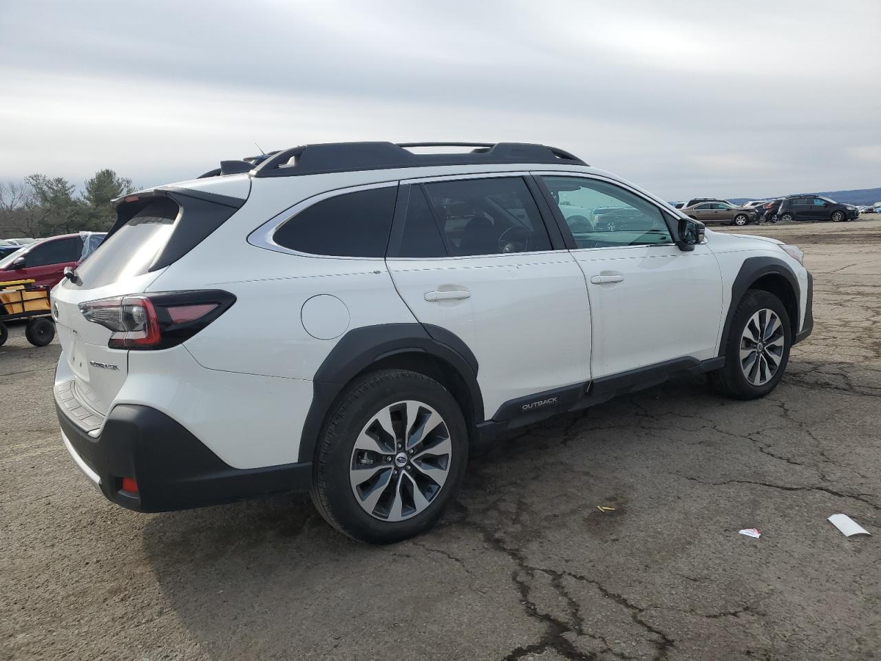 2024 Subaru Outback - Image 3