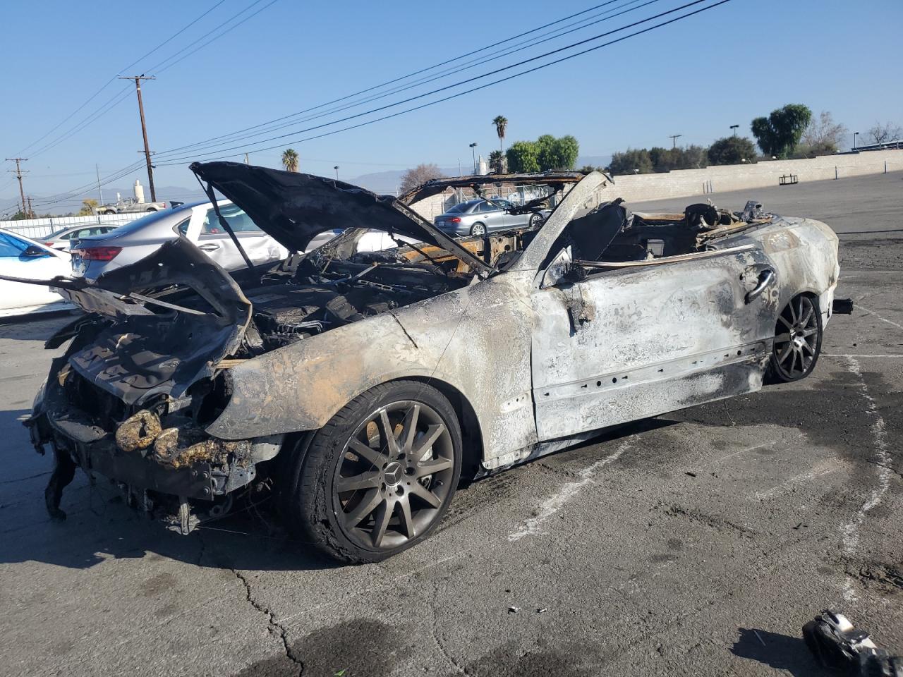 2007 Mercedes-Benz Clk 350 на продаже в Colton, CA - Burn
