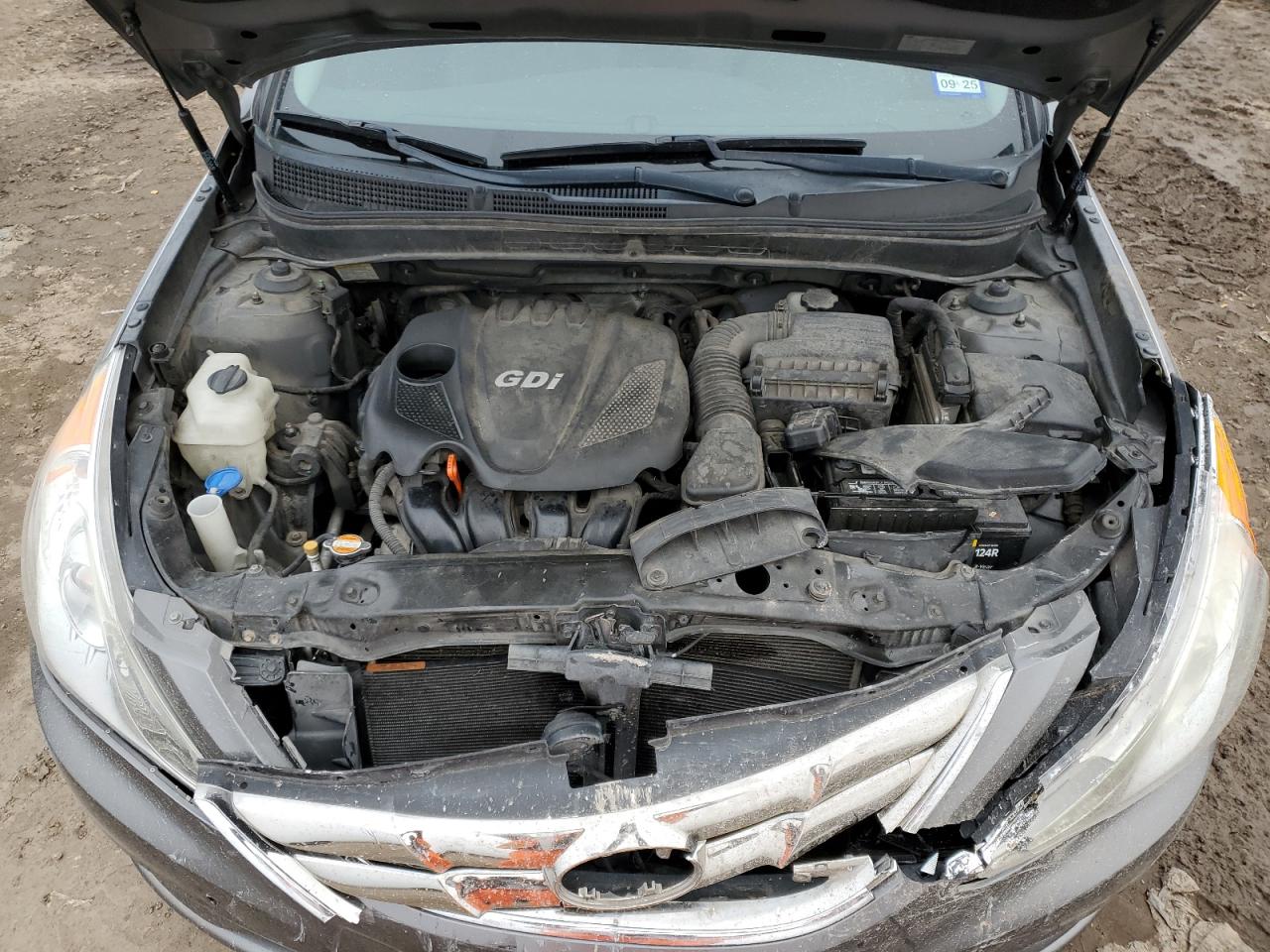 2012 Hyundai Sonata - Image 13