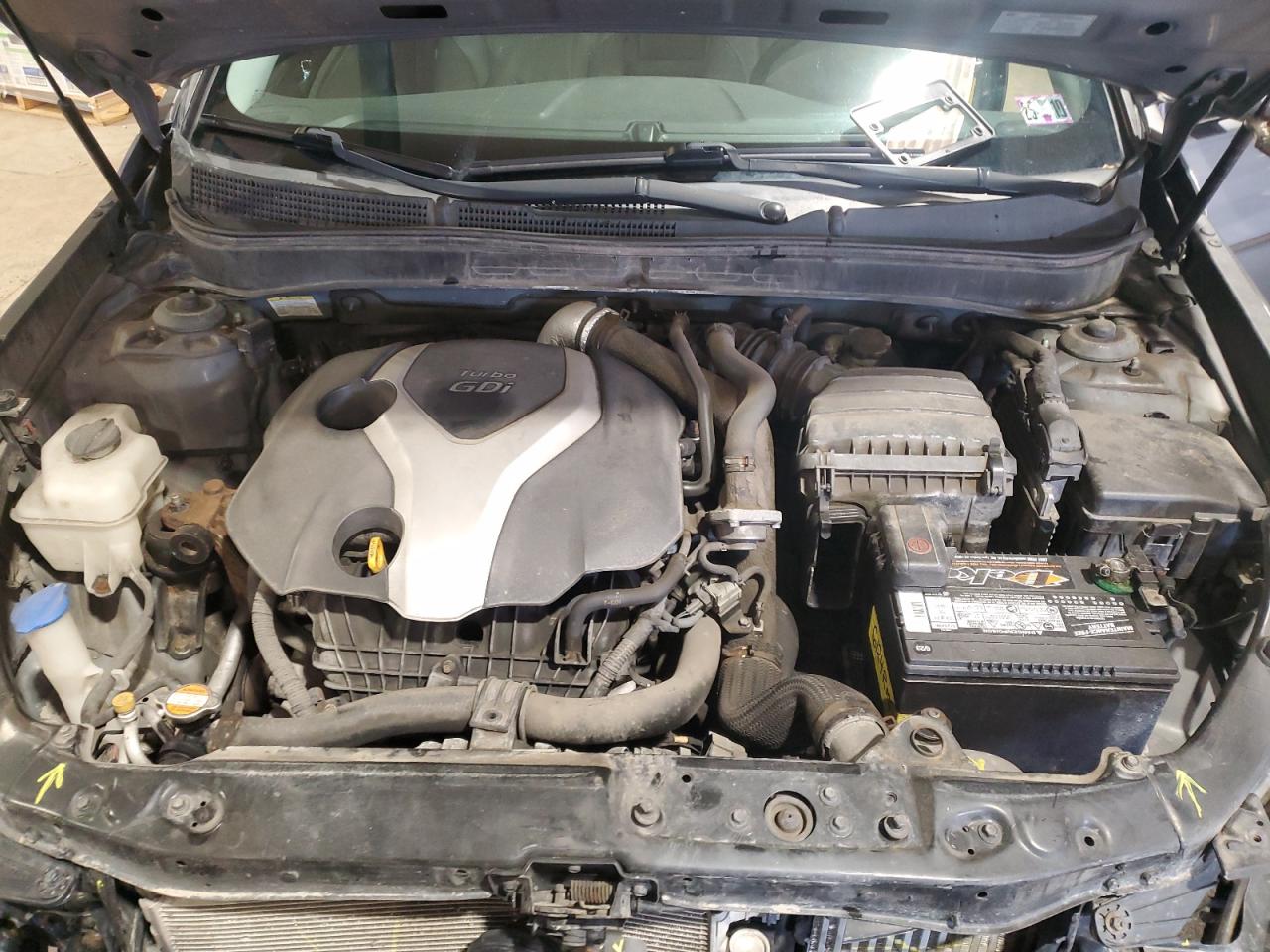 2012 Hyundai Sonata - Image 11