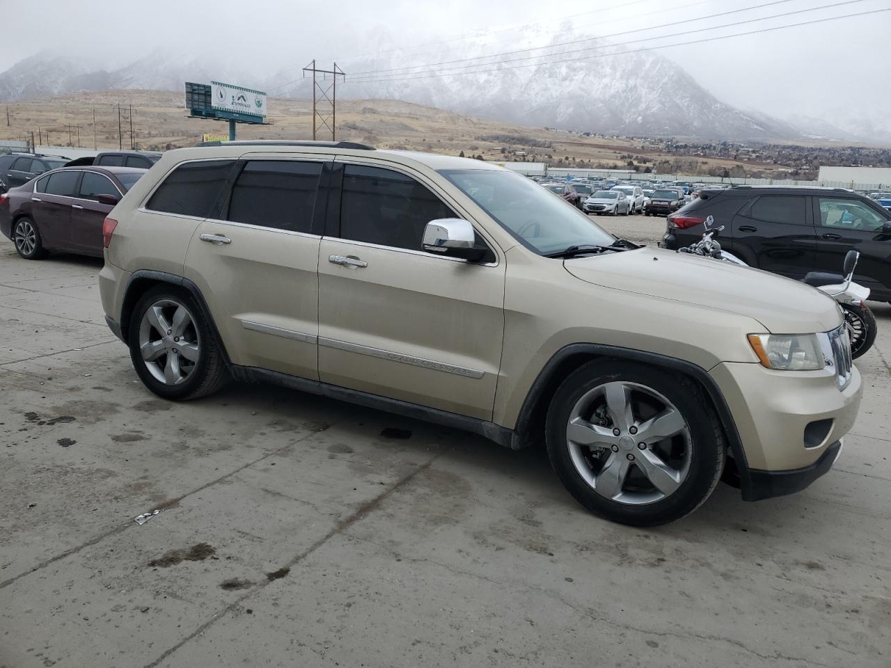 2012 Jeep Grand Cherokee - Image 4