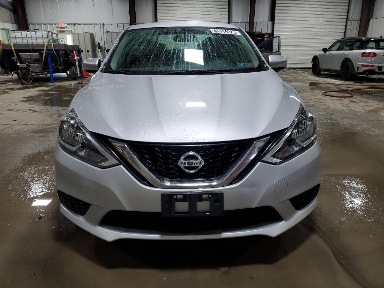2017 Nissan Sentra - Image 5