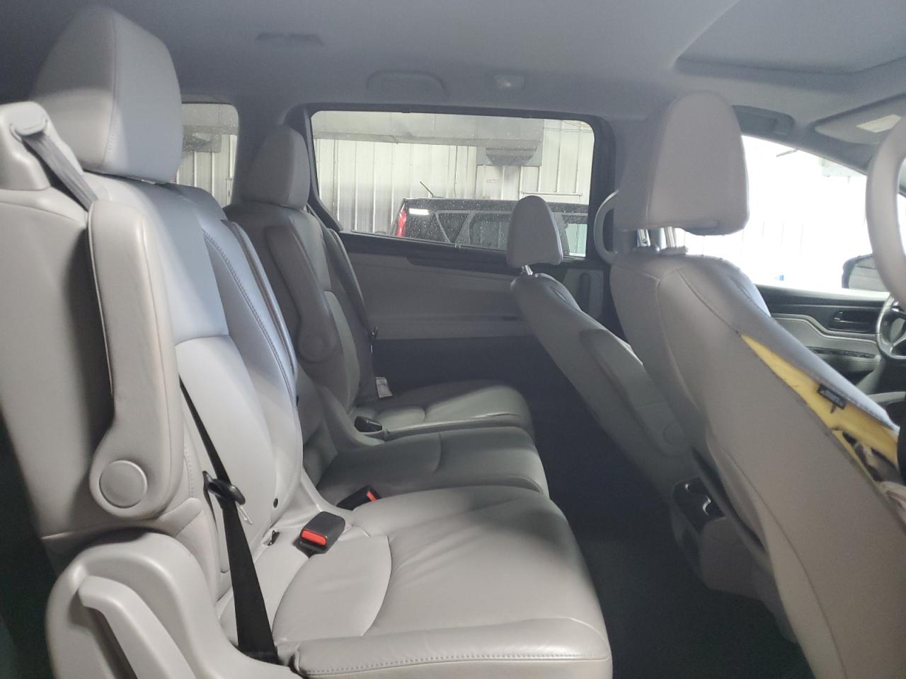 2020 Honda Odyssey - Image 11