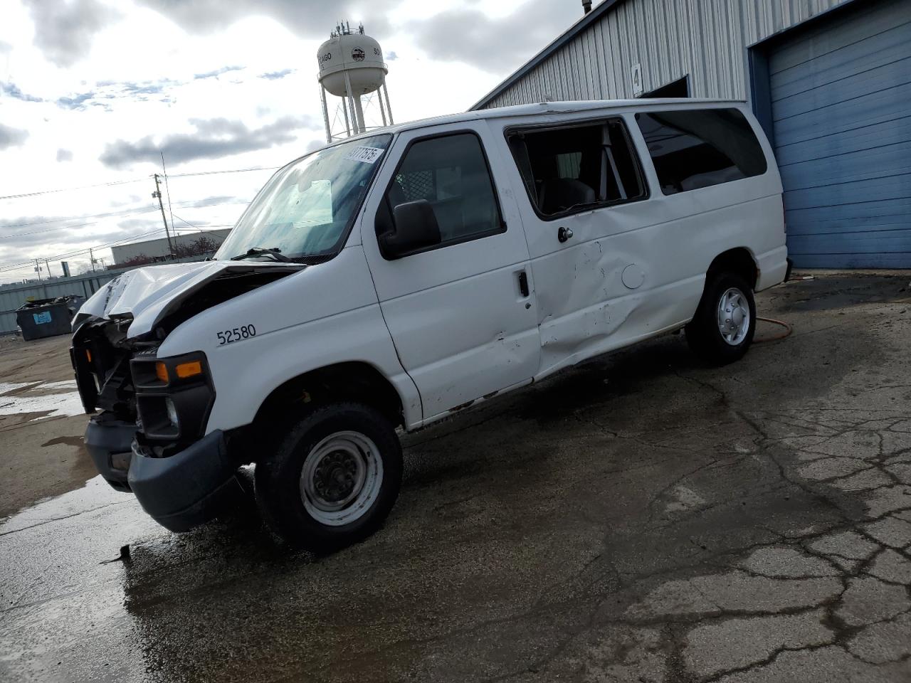 2014 Ford Econoline - Image 1