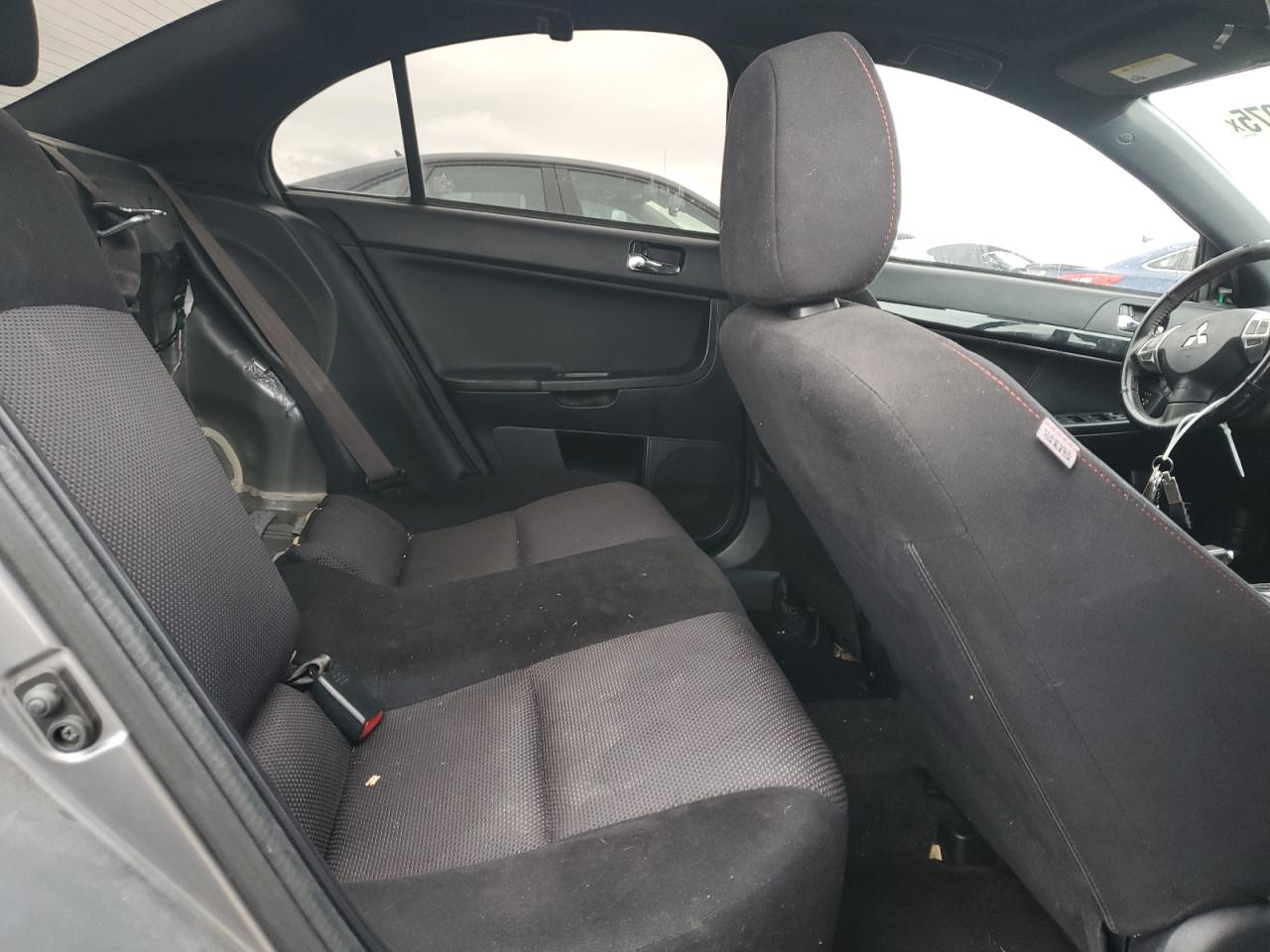 2017 Mitsubishi Lancer - Image 10