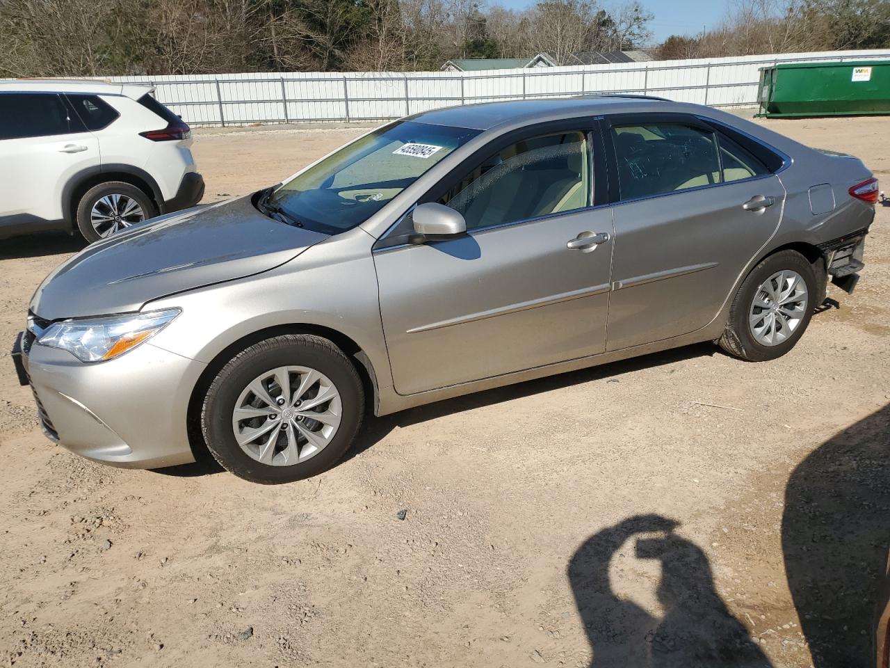 2015 Toyota Camry Le na sprzedaż w Theodore, AL - Rear End