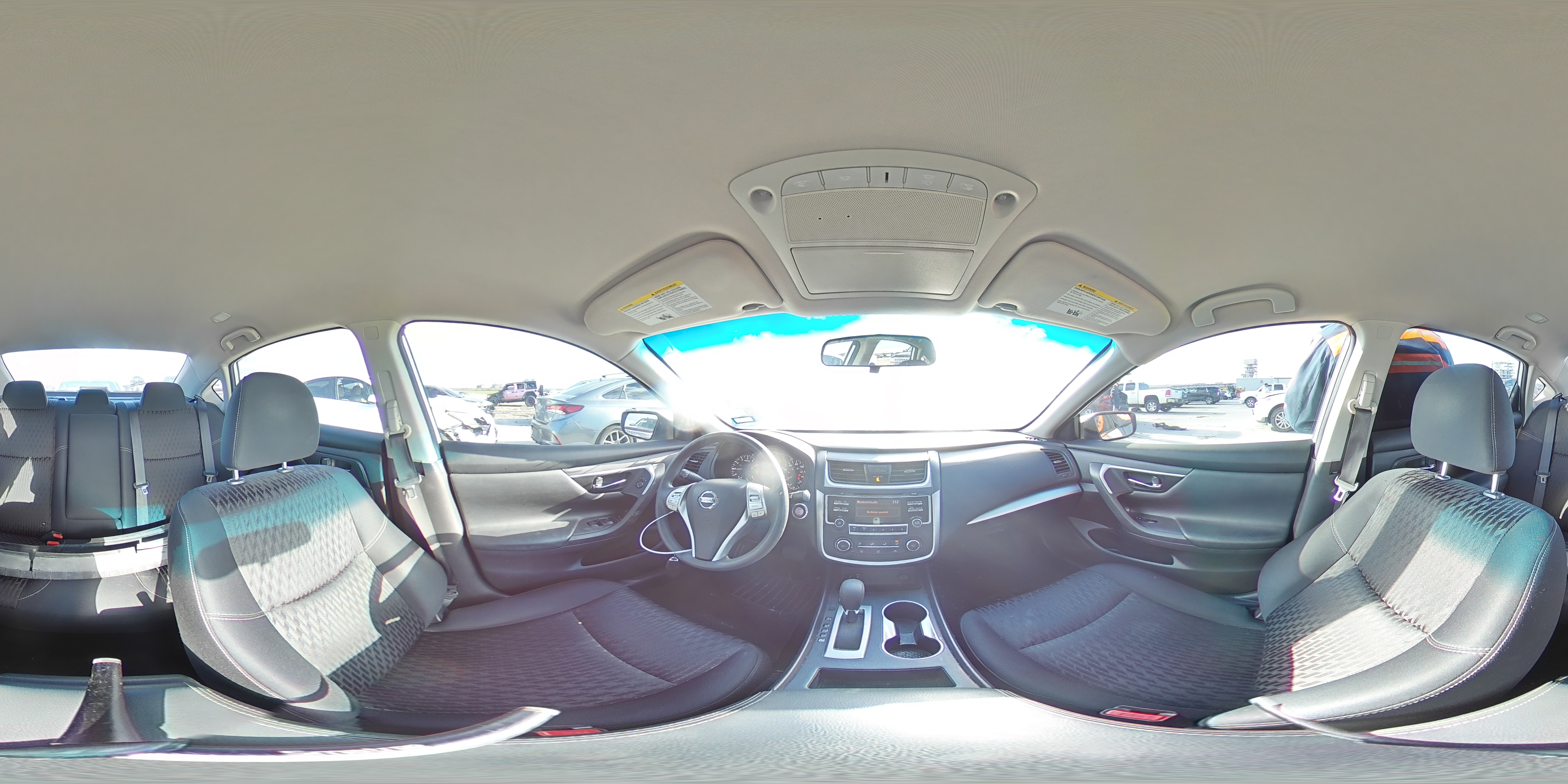 2017 Nissan Altima - Image 12