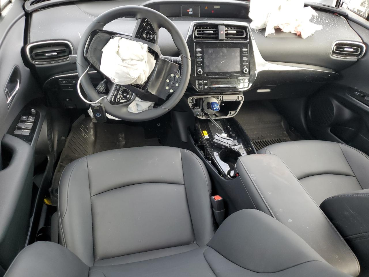 2022 Toyota Prius - Image 8