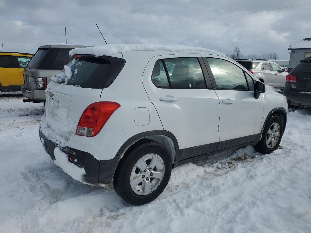 2015 Chevrolet Trax - Image 3