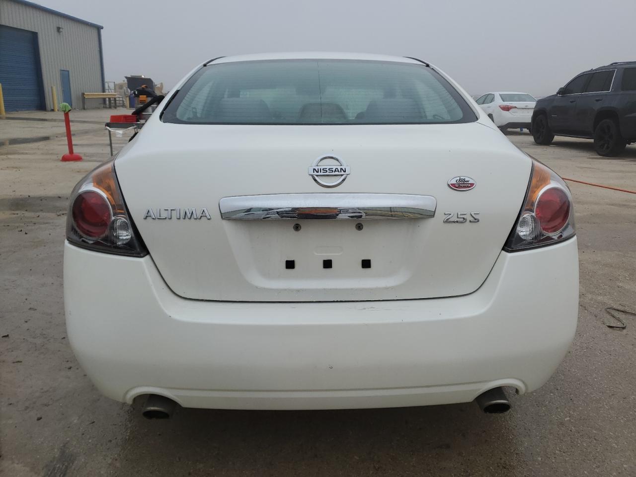 2012 Nissan Altima - Image 6