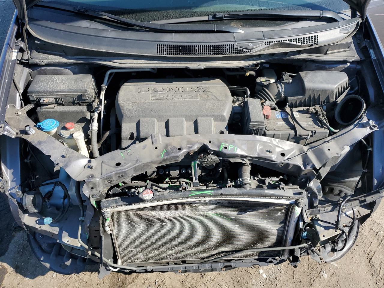 2016 Honda Odyssey - Image 12