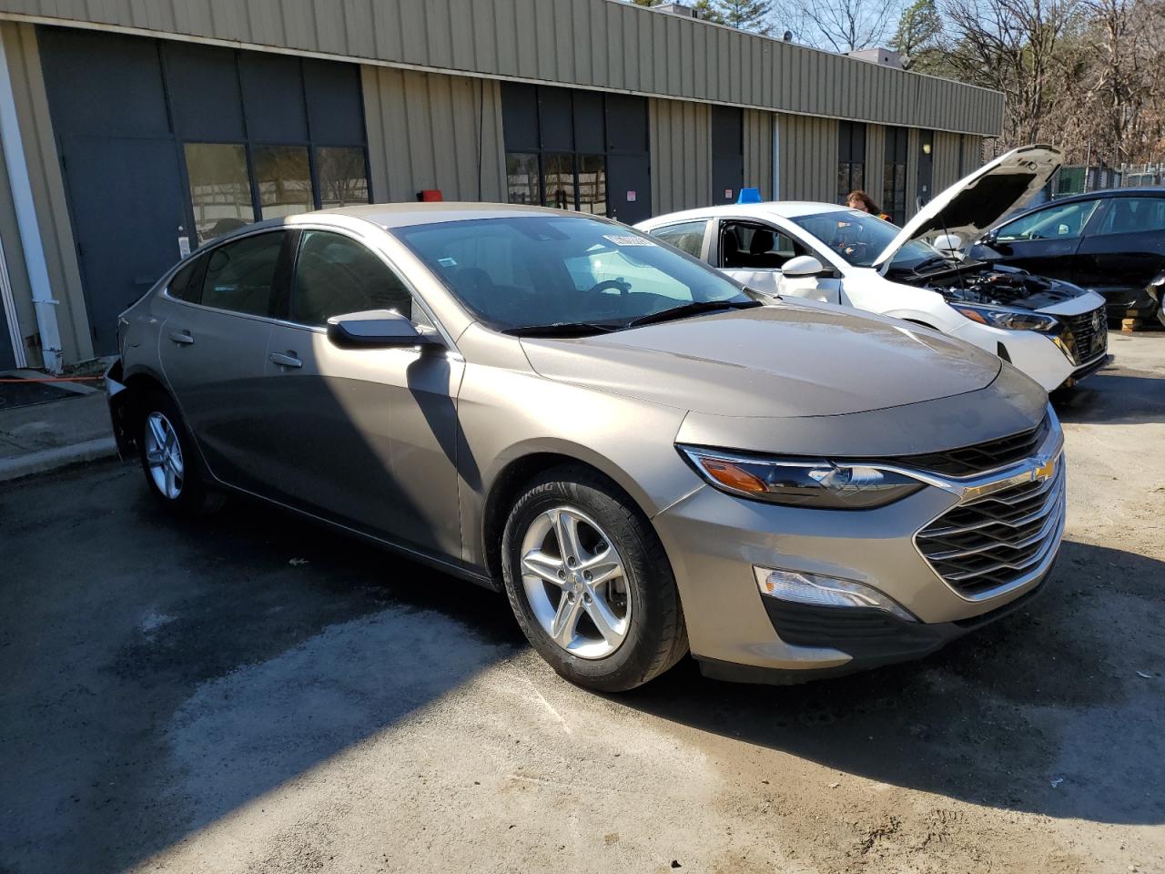 2023 Chevrolet Malibu - Image 4