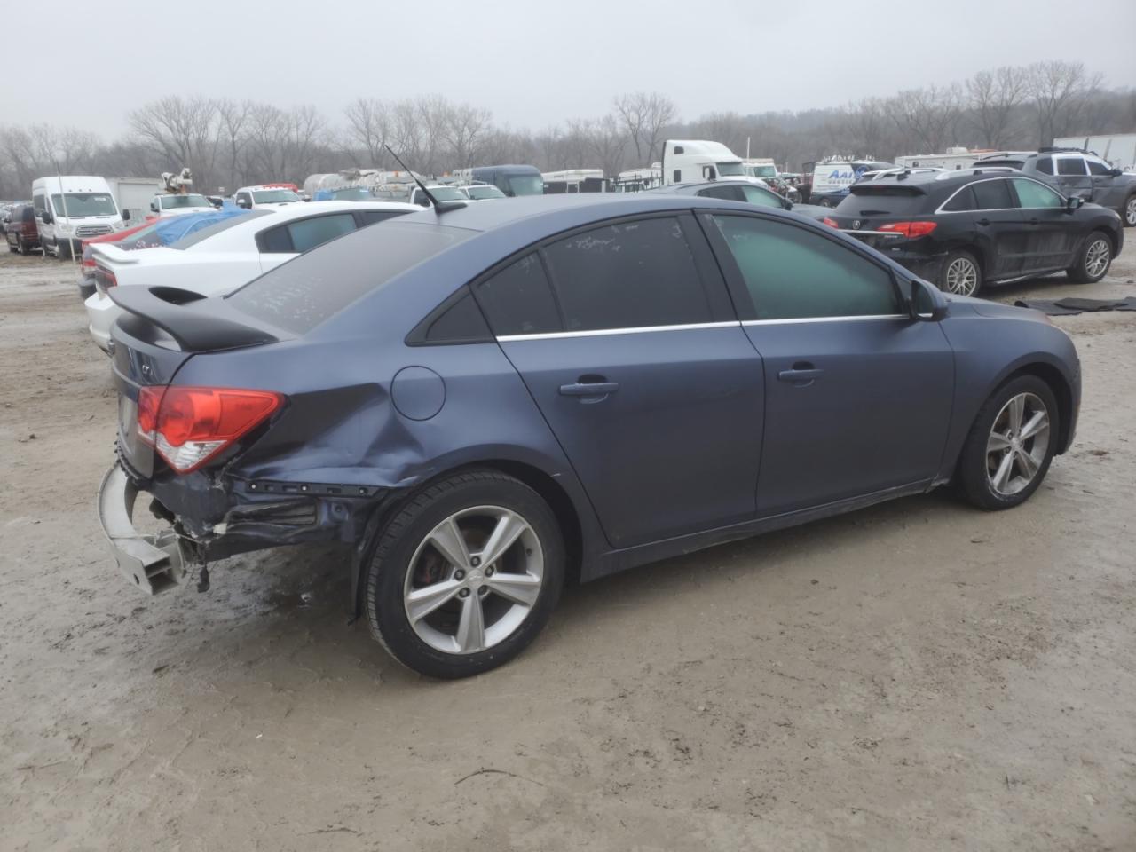 2013 Chevrolet Cruze - Image 3